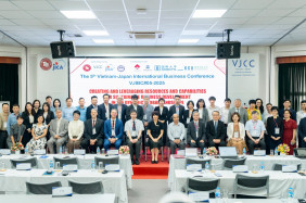 TẠO LẬP VÀ KHAI THÁC NGUỒN LỰC VÀ NĂNG LỰC NHẰM PHÁT TRIỂN KINH DOANH BỀN VỮNG TRONG BỐI CẢNH NĂNG ĐỘNG TOÀN CẦU – HỘI THẢO QUỐC TẾ VJIBC#05-2025 CHÀO MỪNG 65 NĂM THÀNH LẬP TRƯỜNG ĐẠI HỌC NGOẠI THƯƠNG